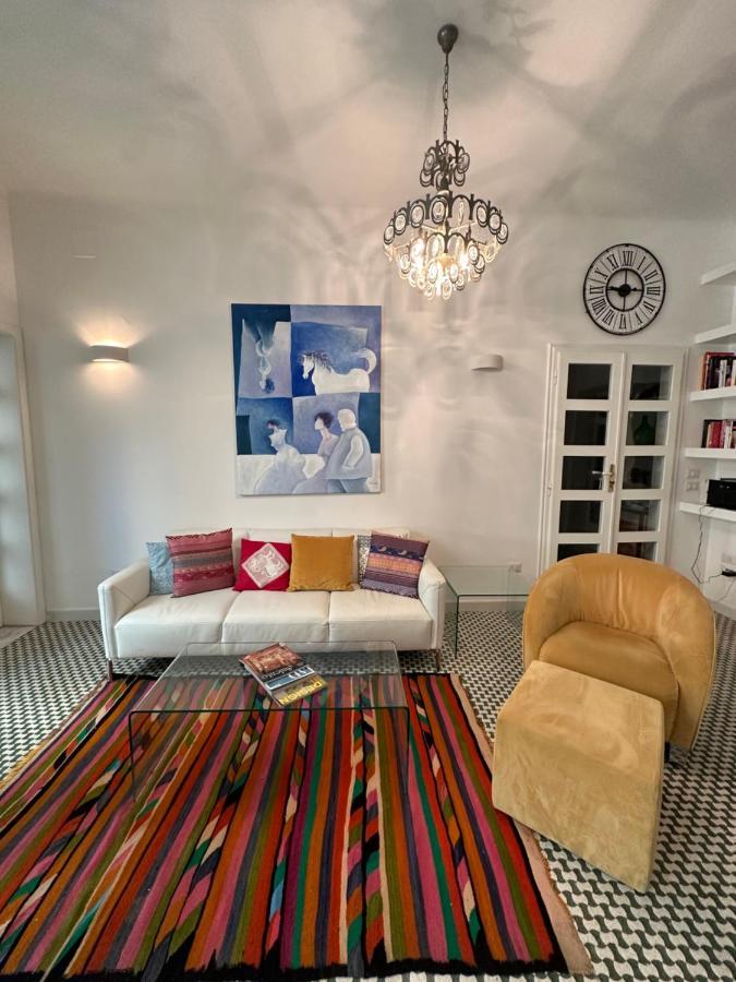 Charming Apt With Baroque View - 레체 외부 사진